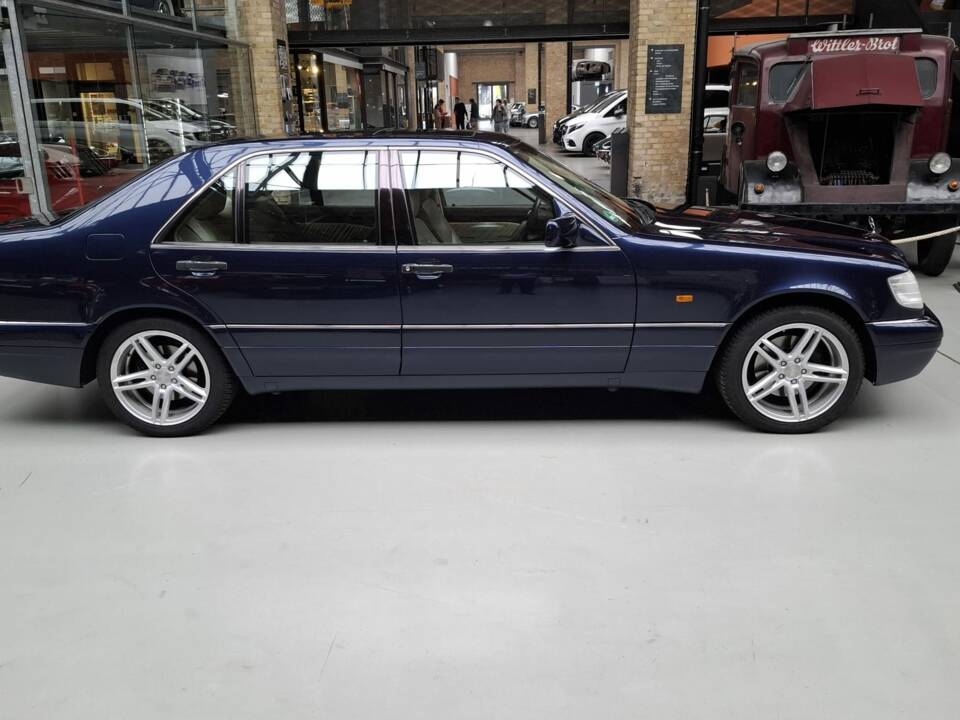 Bild 3/22 von Mercedes-Benz S 420 L (1994)