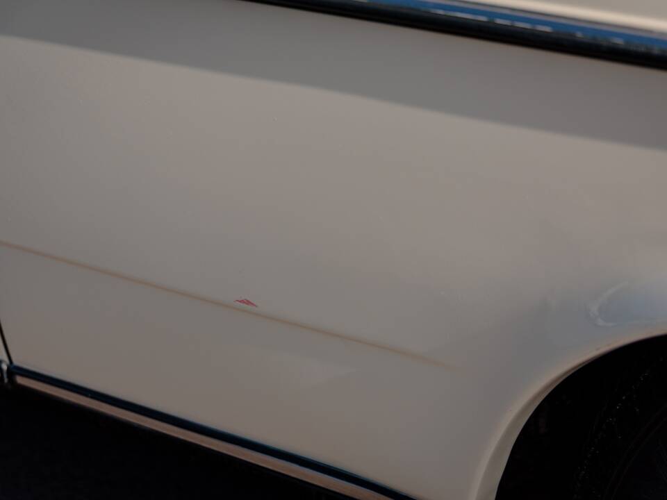 Image 48/50 de Mercedes-Benz 280 CE (1980)
