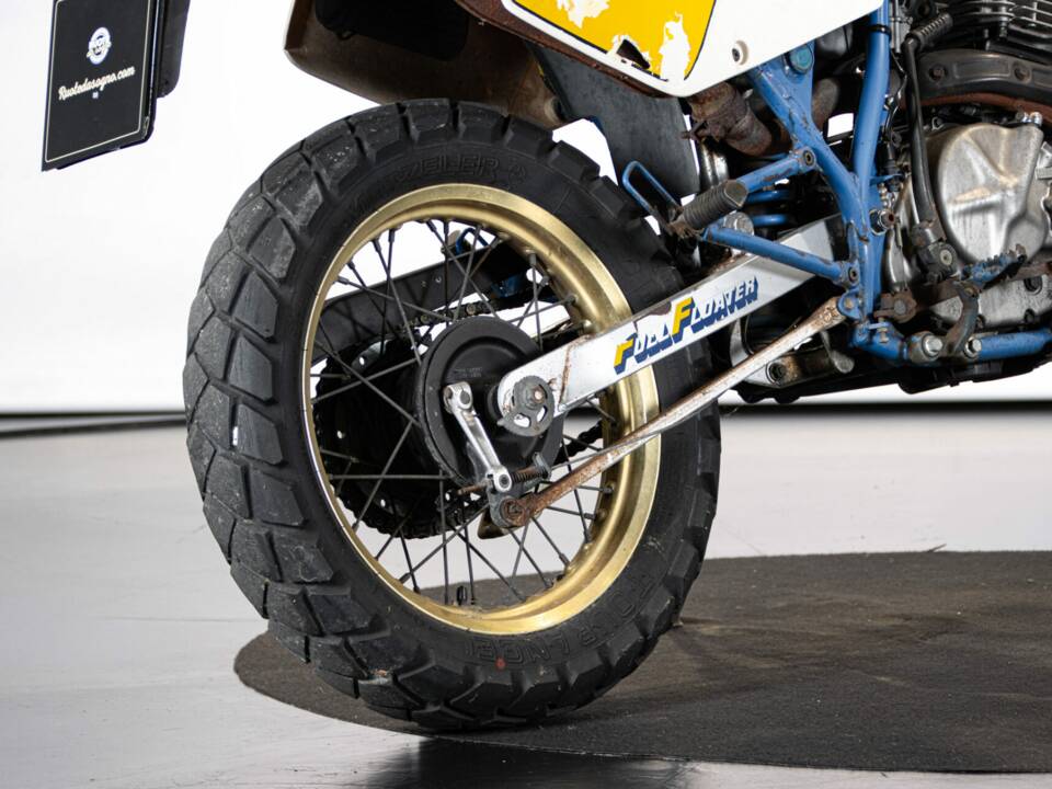 Bild 15/50 von Suzuki DR 600 S (1986)