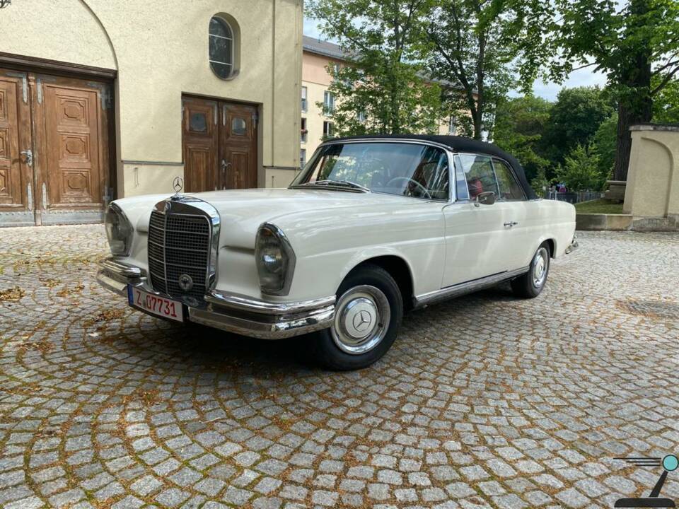 Bild 9/77 von Mercedes-Benz 250 SE (1966)