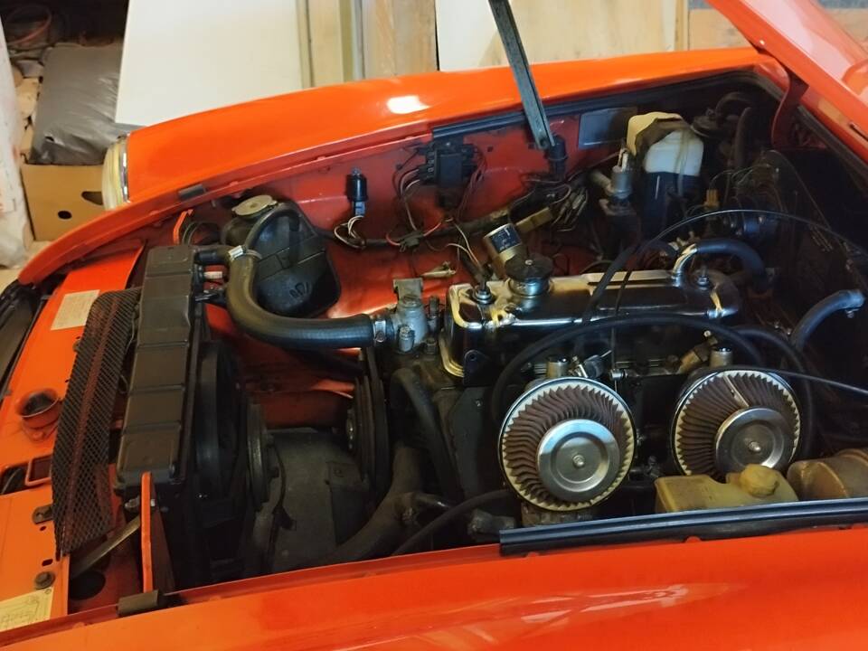 Bild 3/6 von MG MGB (1977)