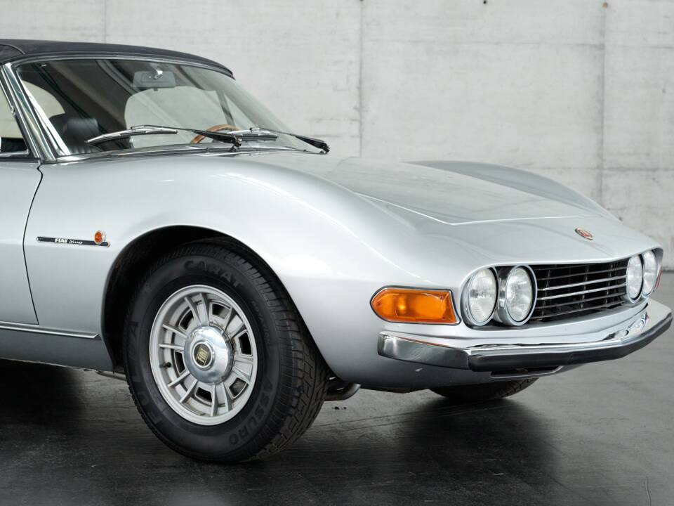 Imagen 30/50 de FIAT Dino 2400 Spider (1971)