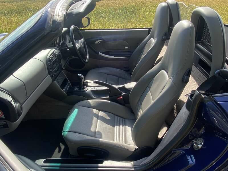 Image 40/50 of Porsche Boxster S (2001)