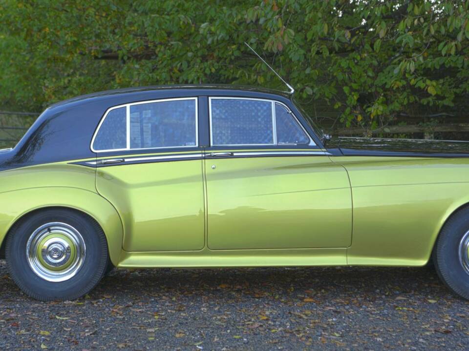 Image 8/38 of Rolls-Royce Silver Cloud I (1959)