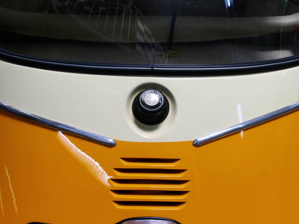 Image 11/23 of BMW Isetta 250 (1955)