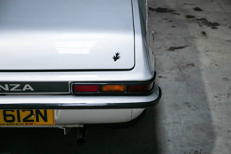 Image 48/49 of Vauxhall Firenza HP (1975)