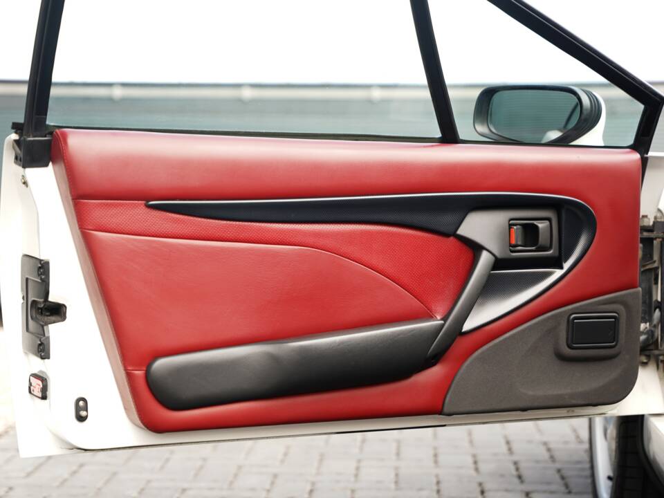 Image 15/50 of Lotus Esprit S4 (1994)