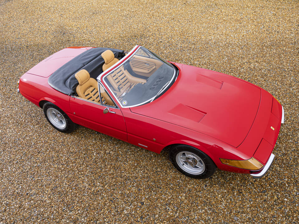 Bild 9/40 von Ferrari 365 GTB&#x2F;4 Spyder (1973)