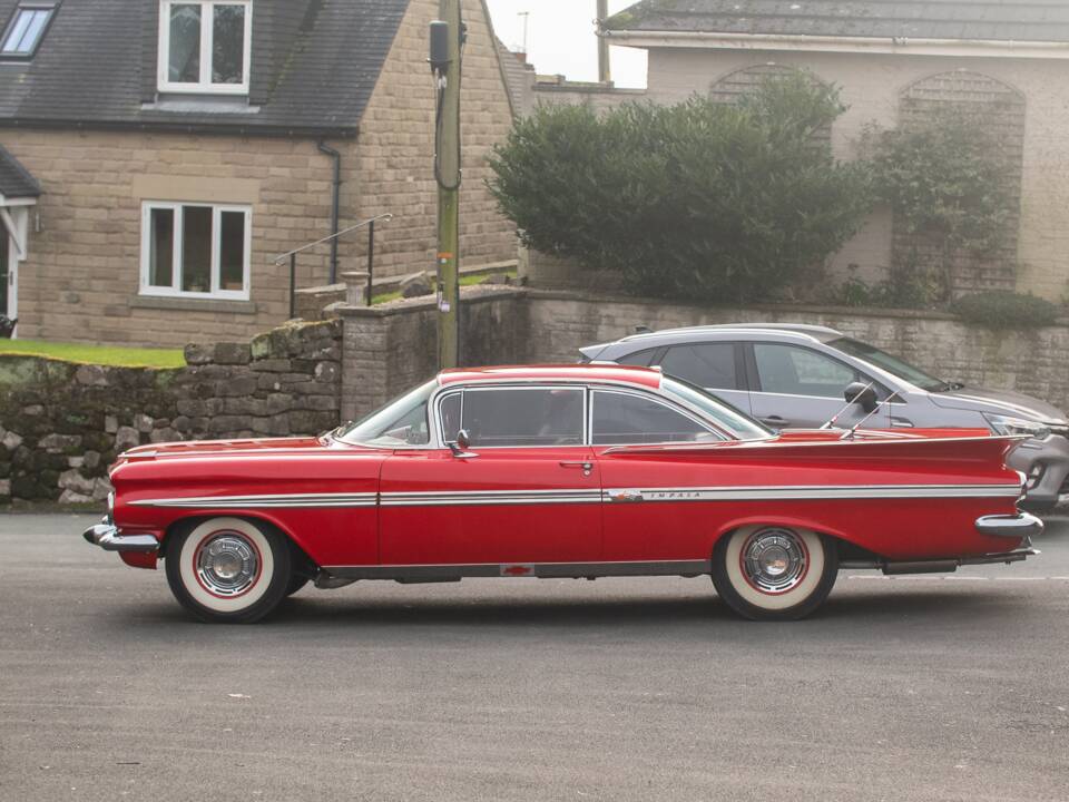 Bild 17/50 von Chevrolet Impala Sport Coupe (1959)