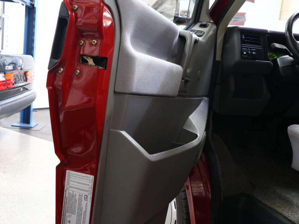 Bild 22/47 von Volkswagen T4 California 2.5 (1995)