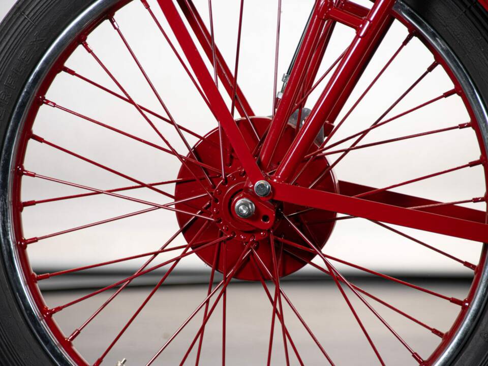 Immagine 20/50 di Moto Guzzi 250 SS (1930)