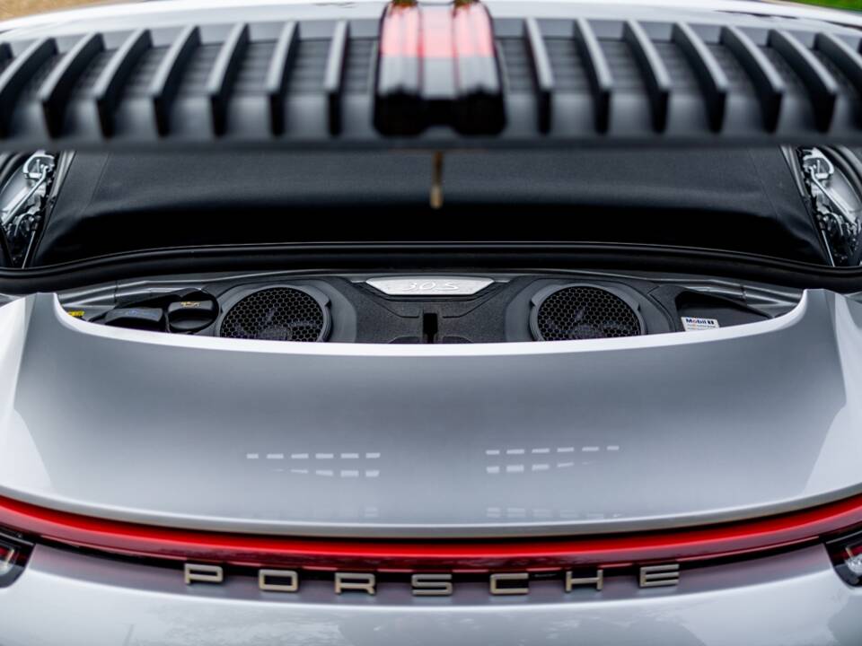 Image 6/34 de Porsche 911 Carrera S (2020)