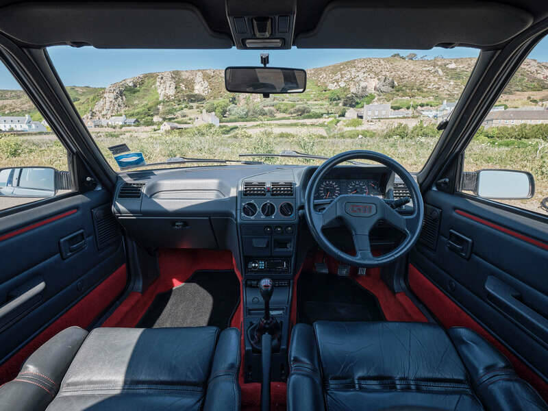 Image 2/50 of Peugeot 205 GTi 1.9 (1990)