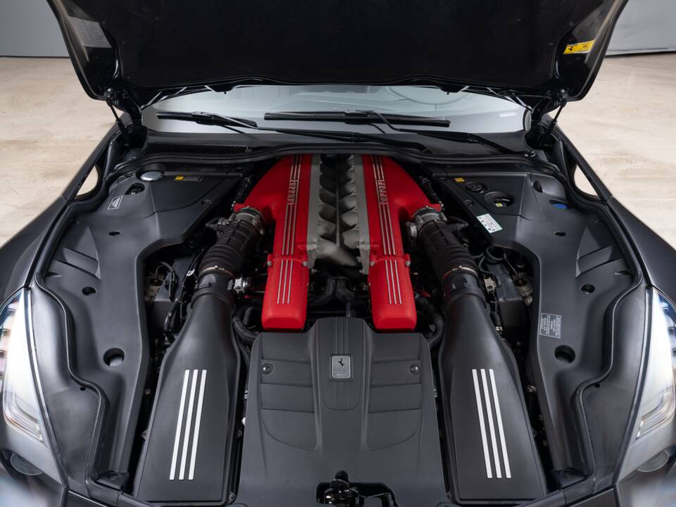 Imagen 39/40 de Ferrari F12berlinetta (2014)