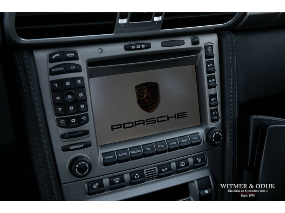 Image 20/34 of Porsche 911 Carrera S (2005)