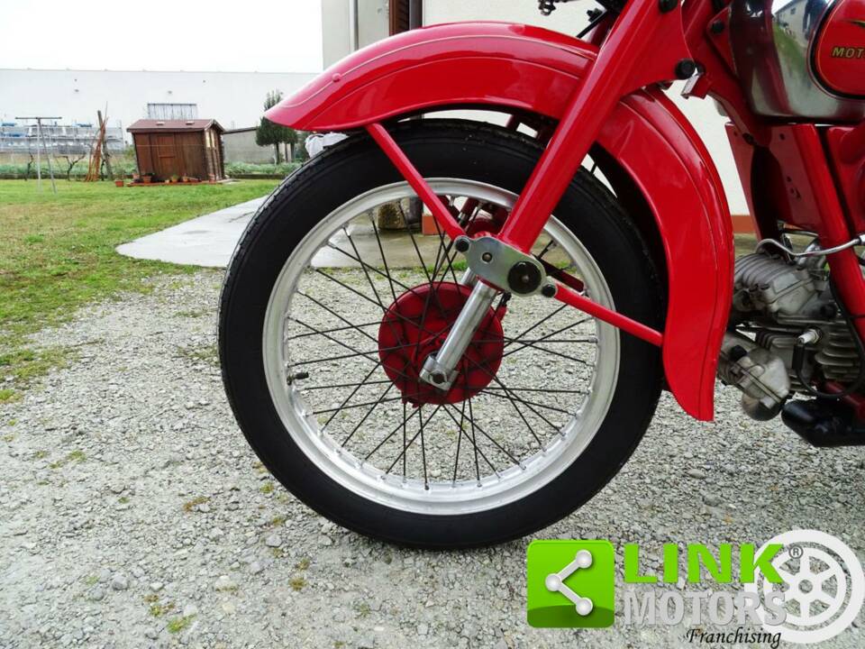Imagen 10/10 de Moto Guzzi DUMMY (1948)