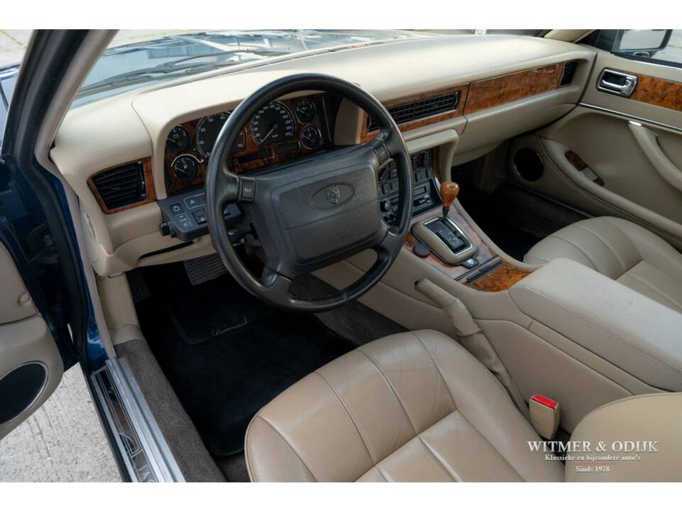 Bild 3/17 von Jaguar XJ6 3.2 (1994)