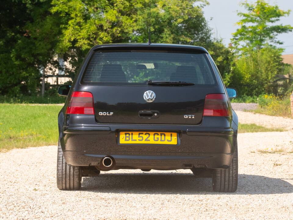 Image 13/50 of Volkswagen Golf IV 1.8T GTI (2002)