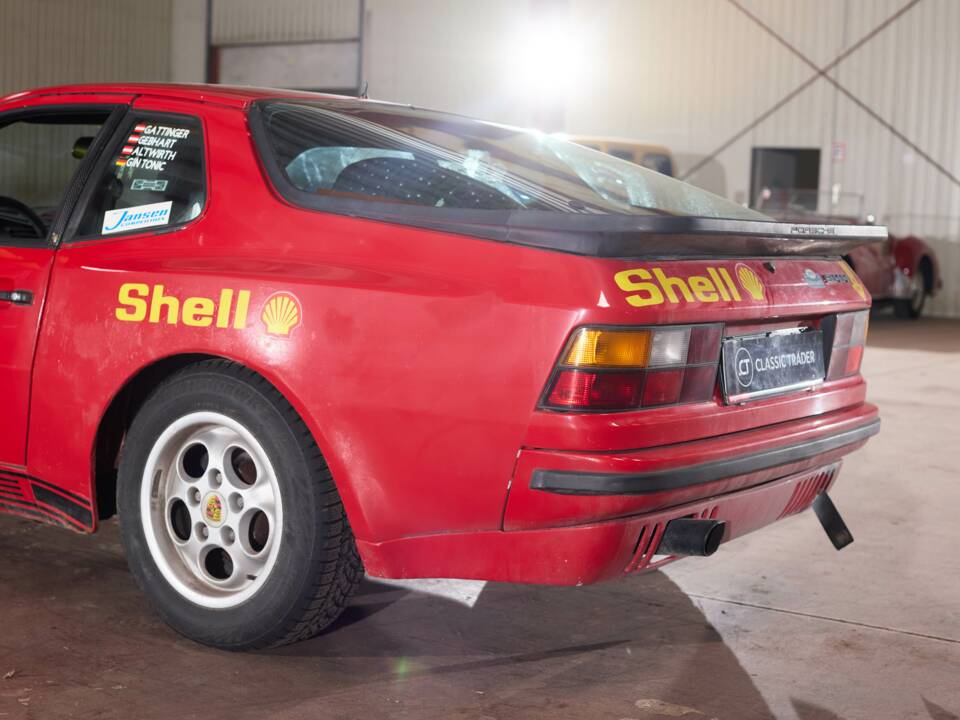 Image 30/38 of Porsche 944 (1985)