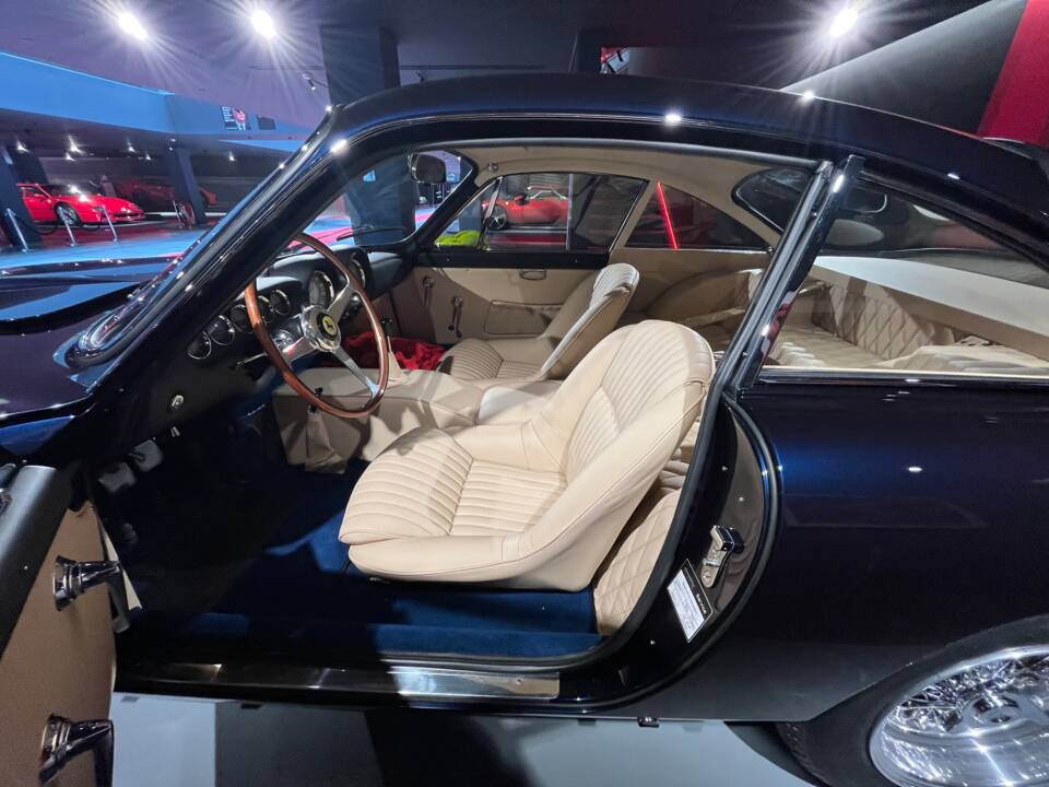 Bild 5/8 von Ferrari 250 GT Berlinetta Lusso (1964)