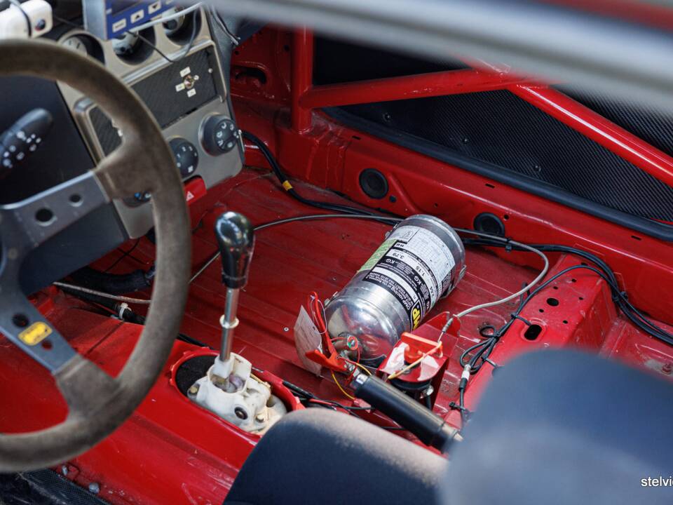 Bild 32/46 von Alfa Romeo 156 2.0 Competizione (1998)