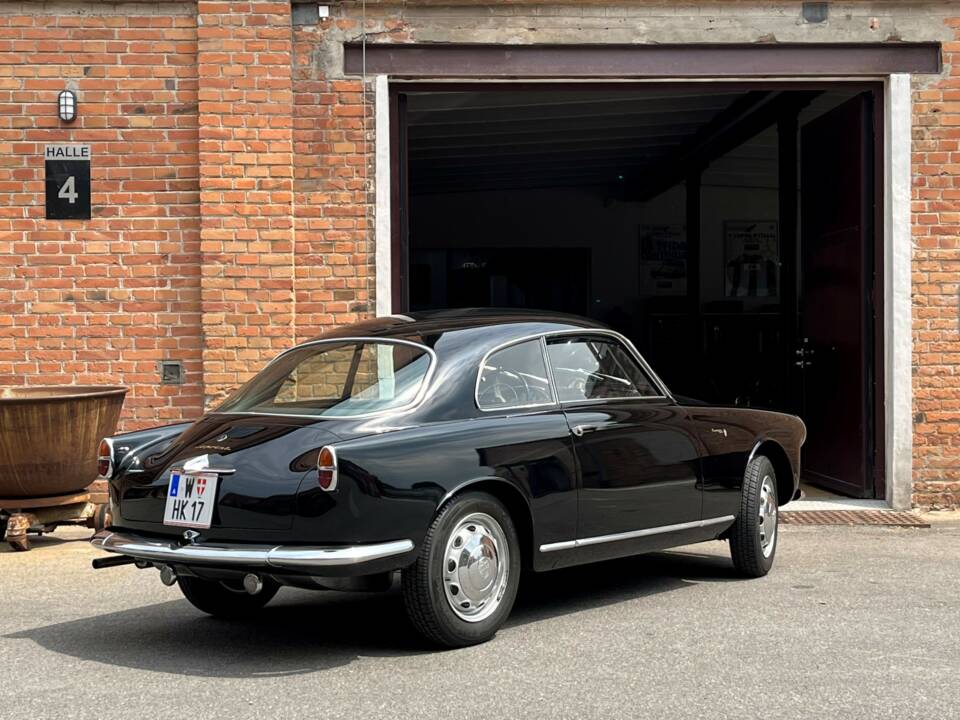 Image 5/21 of Alfa Romeo Giulietta Sprint (1957)