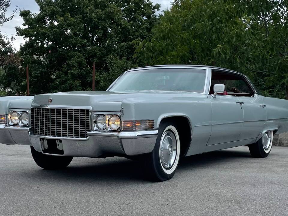 Image 41/51 de Cadillac Sedan DeVille (1970)