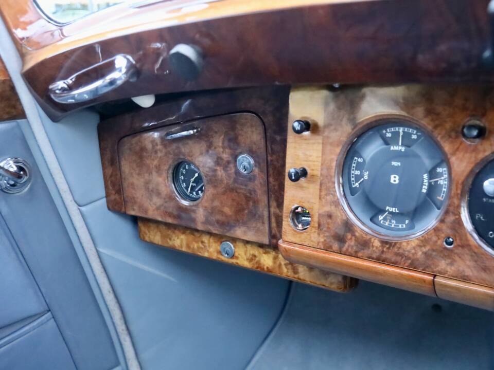 Immagine 34/50 di Bentley Speed Six “Blue Train” (1950)