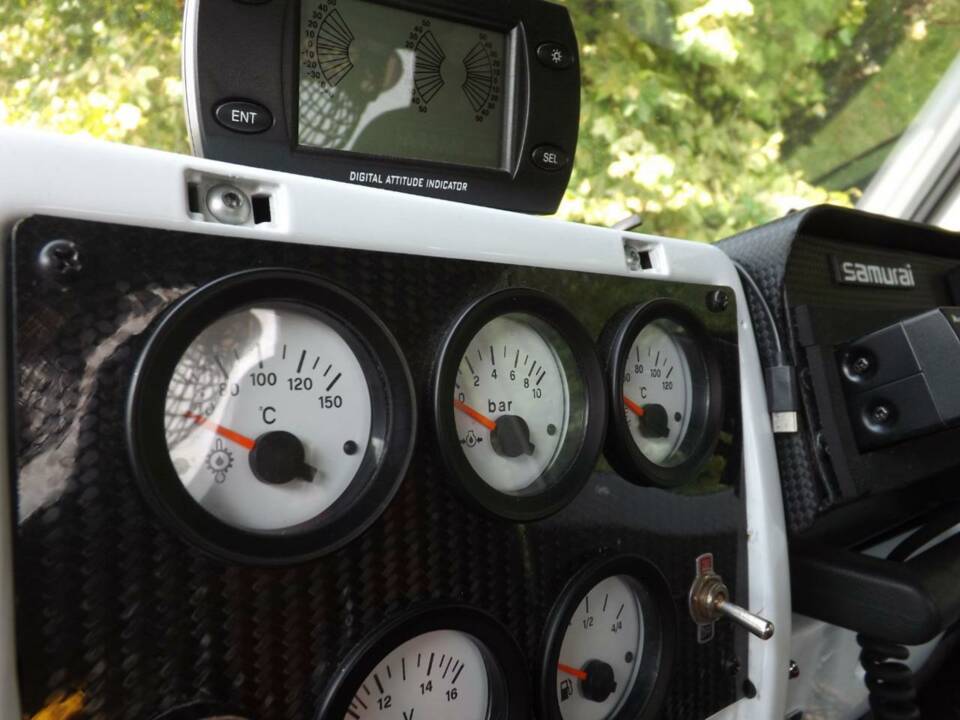 Image 44/50 of Suzuki SJ Samurai (1989)