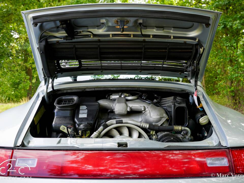Image 61/63 of Porsche 911 Carrera (1996)