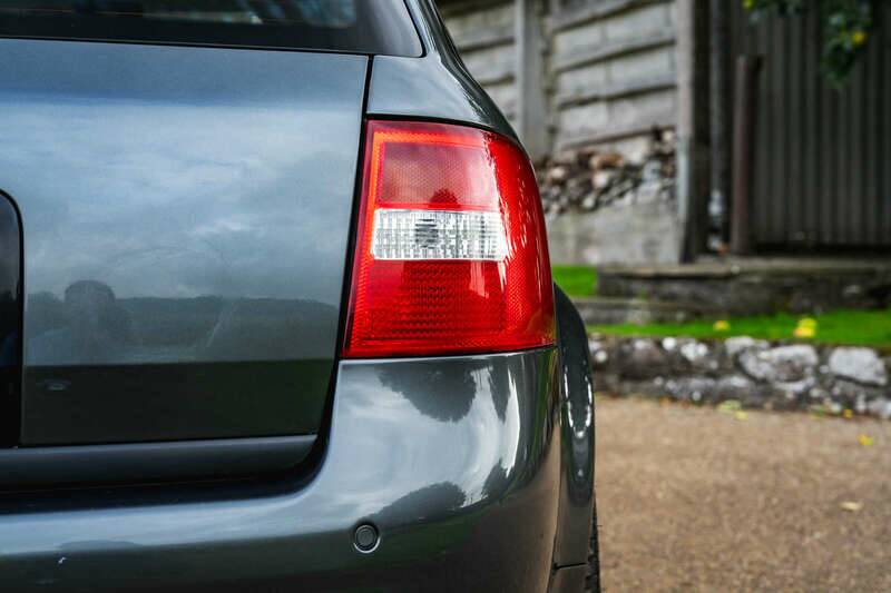 Image 50/50 of Audi RS6 Avant (2003)