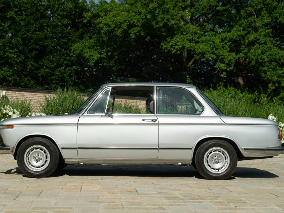Image 4/50 of BMW 2002 tii (1975)