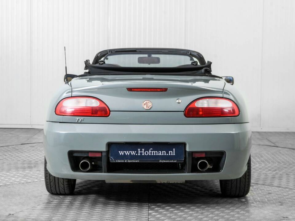 Image 14/49 of MG TF 135 (2002)