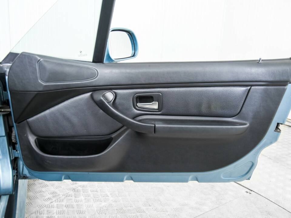 Immagine 31/50 di BMW Z3 2.8 (1998)