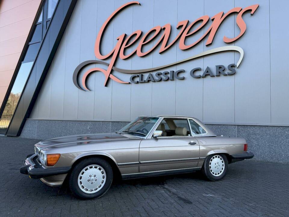 Image 3/36 of Mercedes-Benz 560 SL (1988)