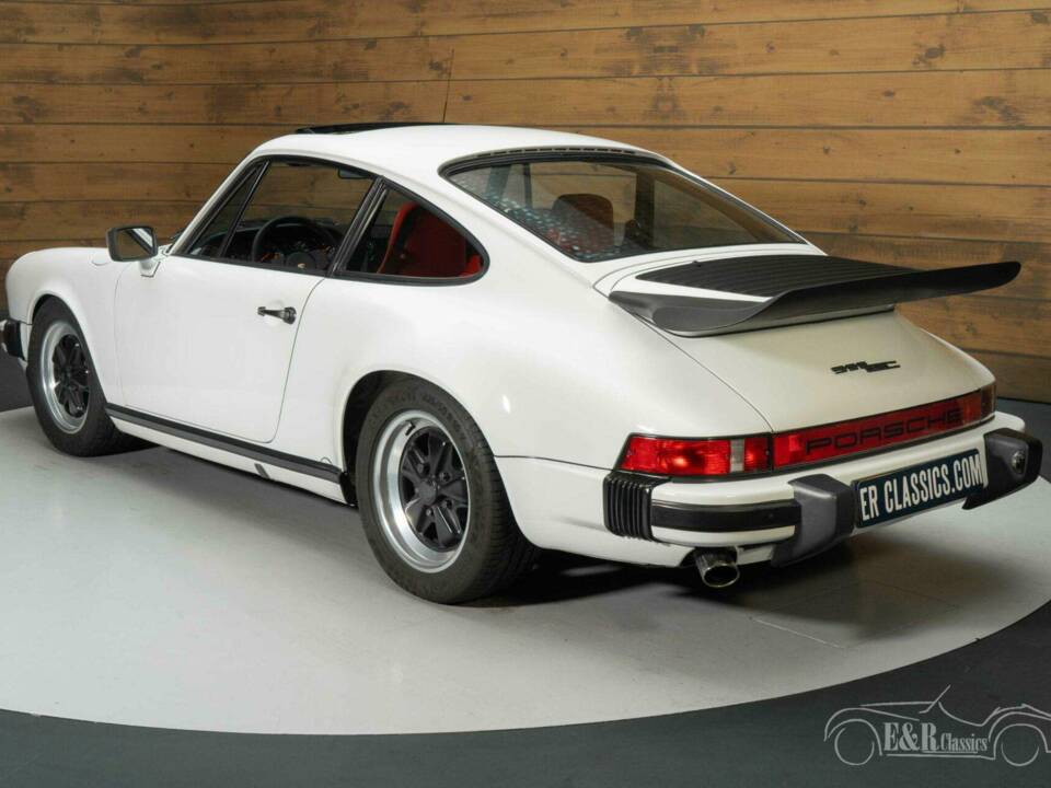 Image 7/19 of Porsche 911 SC 3.0 (1983)