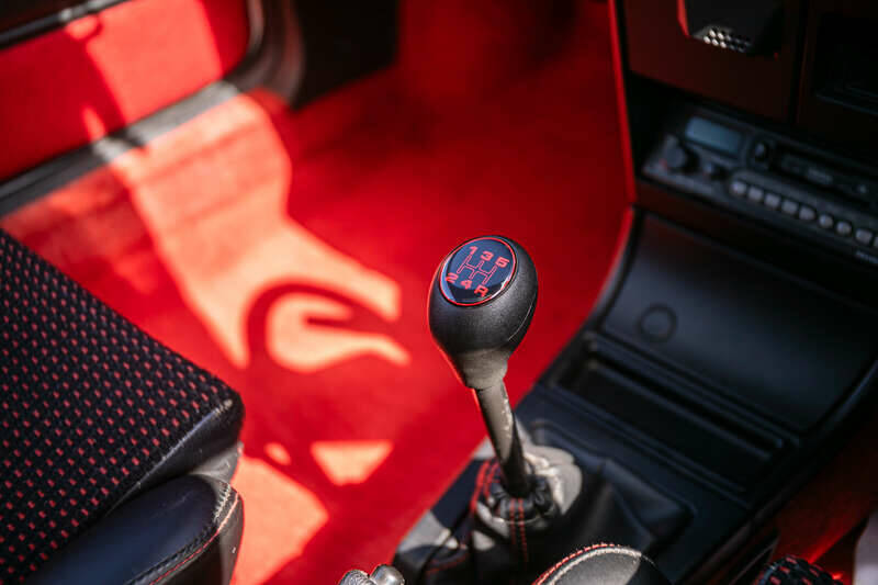 Image 16/29 of Peugeot 205 GTi 1.6 (1990)