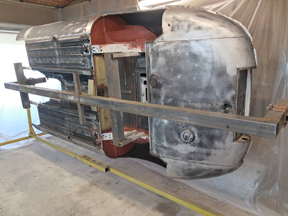 Image 59/74 of Jaguar E-Type 3.8 Flat Floor (1961)