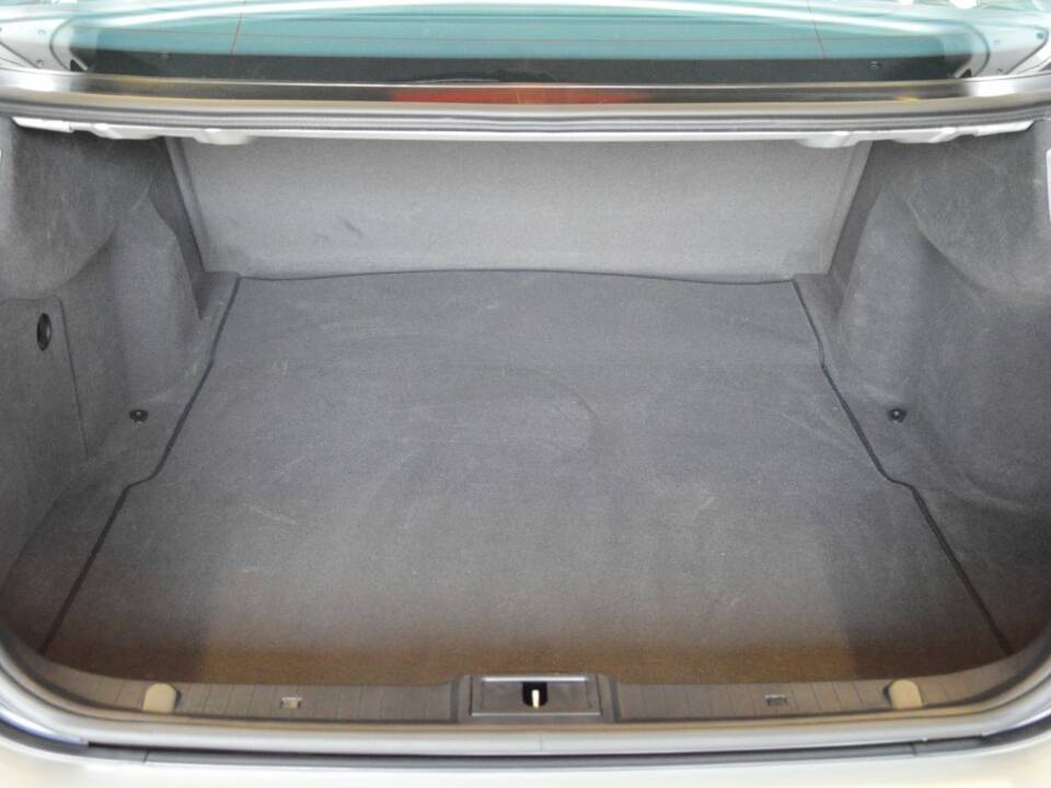 Imagen 52/100 de Mercedes-Benz E 55 AMG (2003)