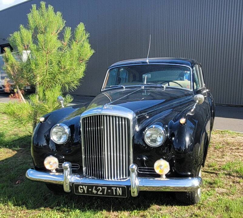 Bild 8/8 von Bentley S 2 (1960)