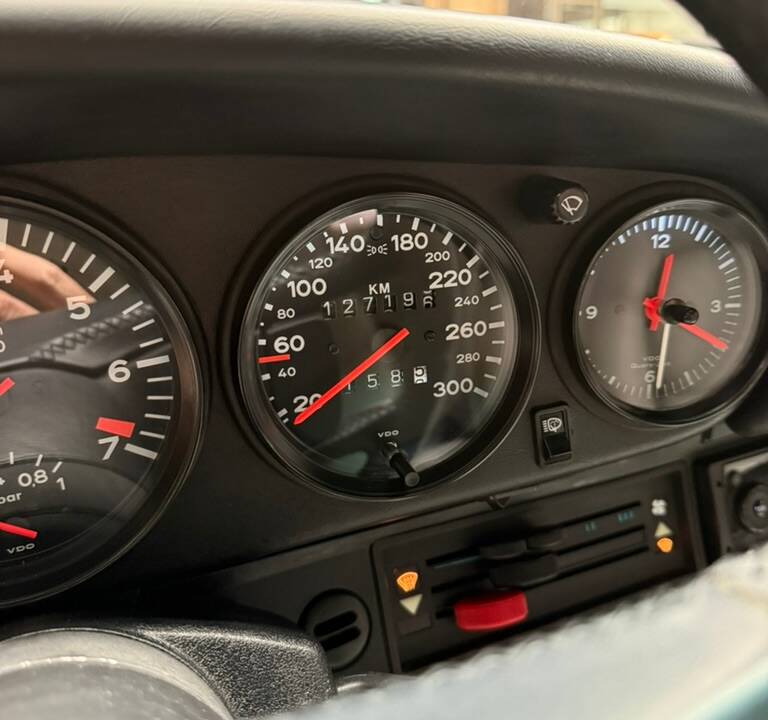 Bild 15/20 von Porsche 911 Turbo 3.3 (1988)