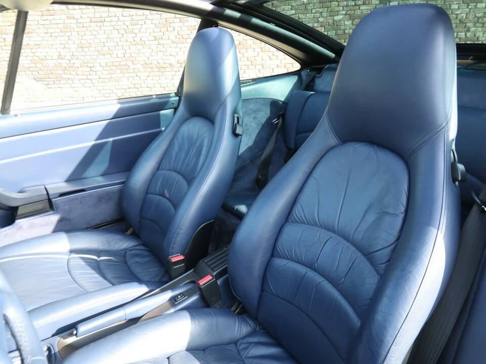 Imagen 25/50 de Porsche 911 Carrera (1996)