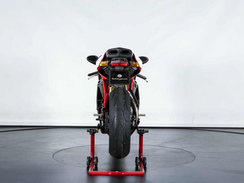 Bild 3/40 von Ducati DUMMY (2004)