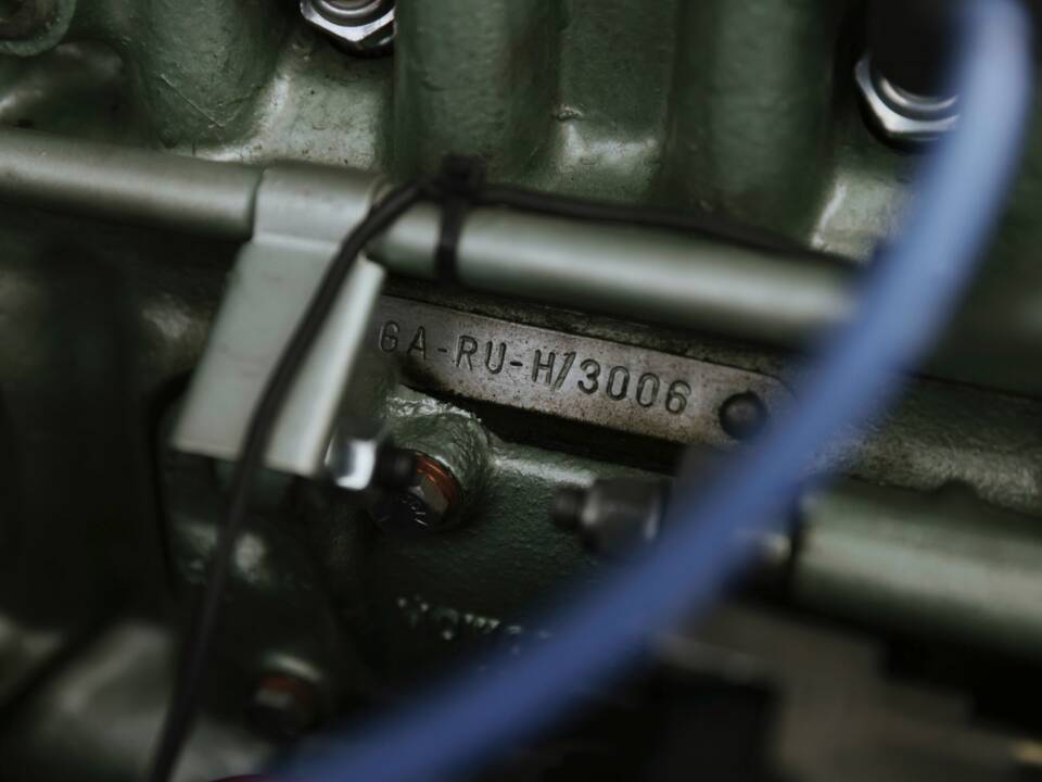 Image 33/41 of MG MGC (1969)