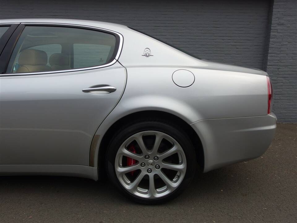 Bild 34/95 von Maserati Quattroporte 4.2 (2007)