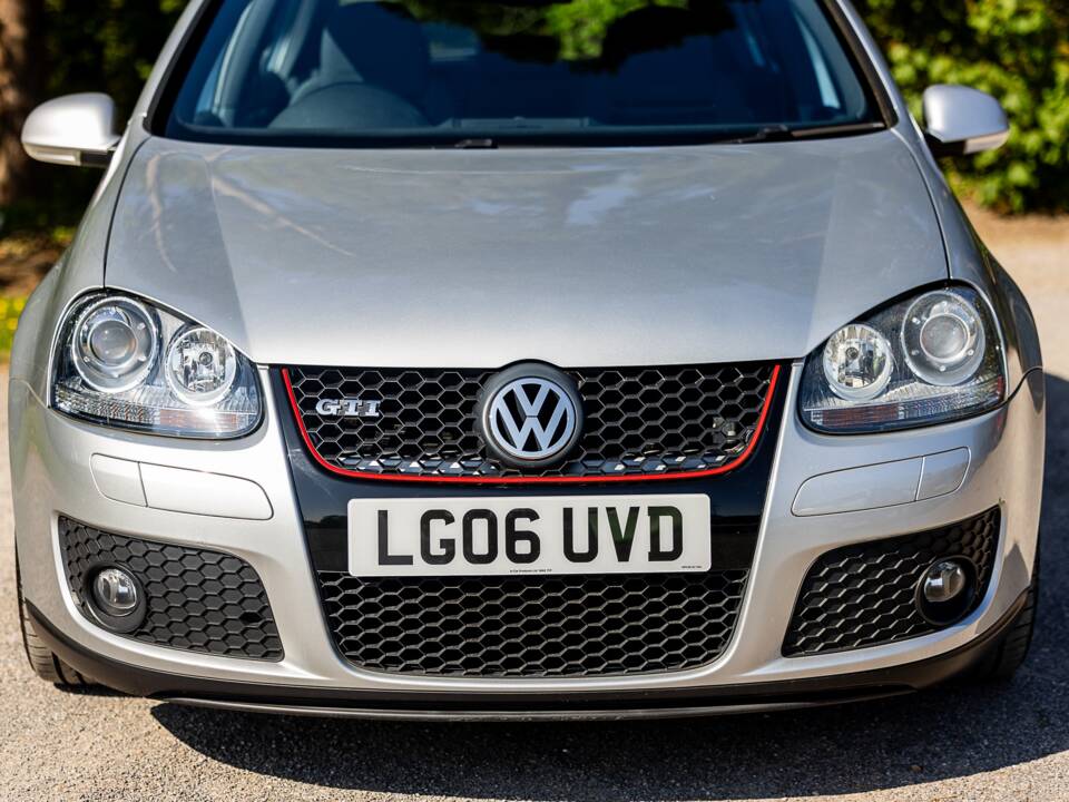 Bild 22/50 von Volkswagen Golf V GTI (2006)