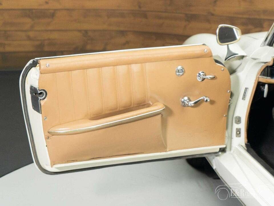 Afbeelding 12/19 van Mercedes-Benz 190 SL (1960)