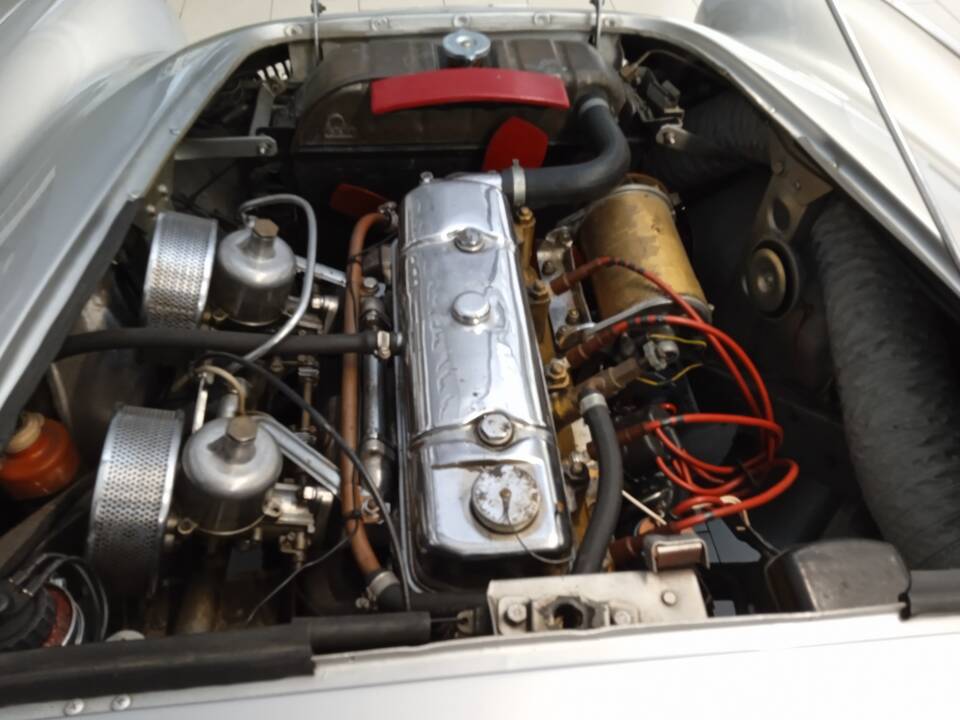Image 14/15 of Austin-Healey 100&#x2F;4 (BN2) (1956)