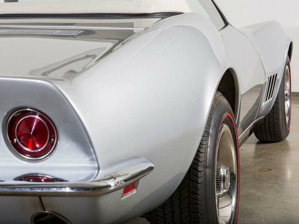 Immagine 6/27 di Chevrolet Corvette Stingray (1968)