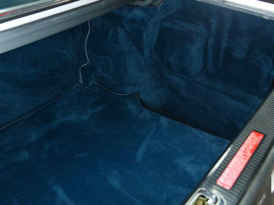Bild 36/50 von Mercedes-Benz 560 SEC (1988)